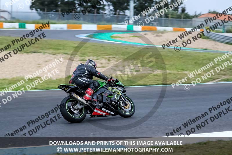 estoril;event digital images;motorbikes;no limits;peter wileman photography;portugal;trackday;trackday digital images